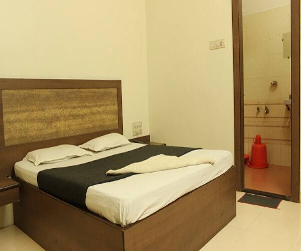 Hotel Laxmi Palace, Bodhgaya 5